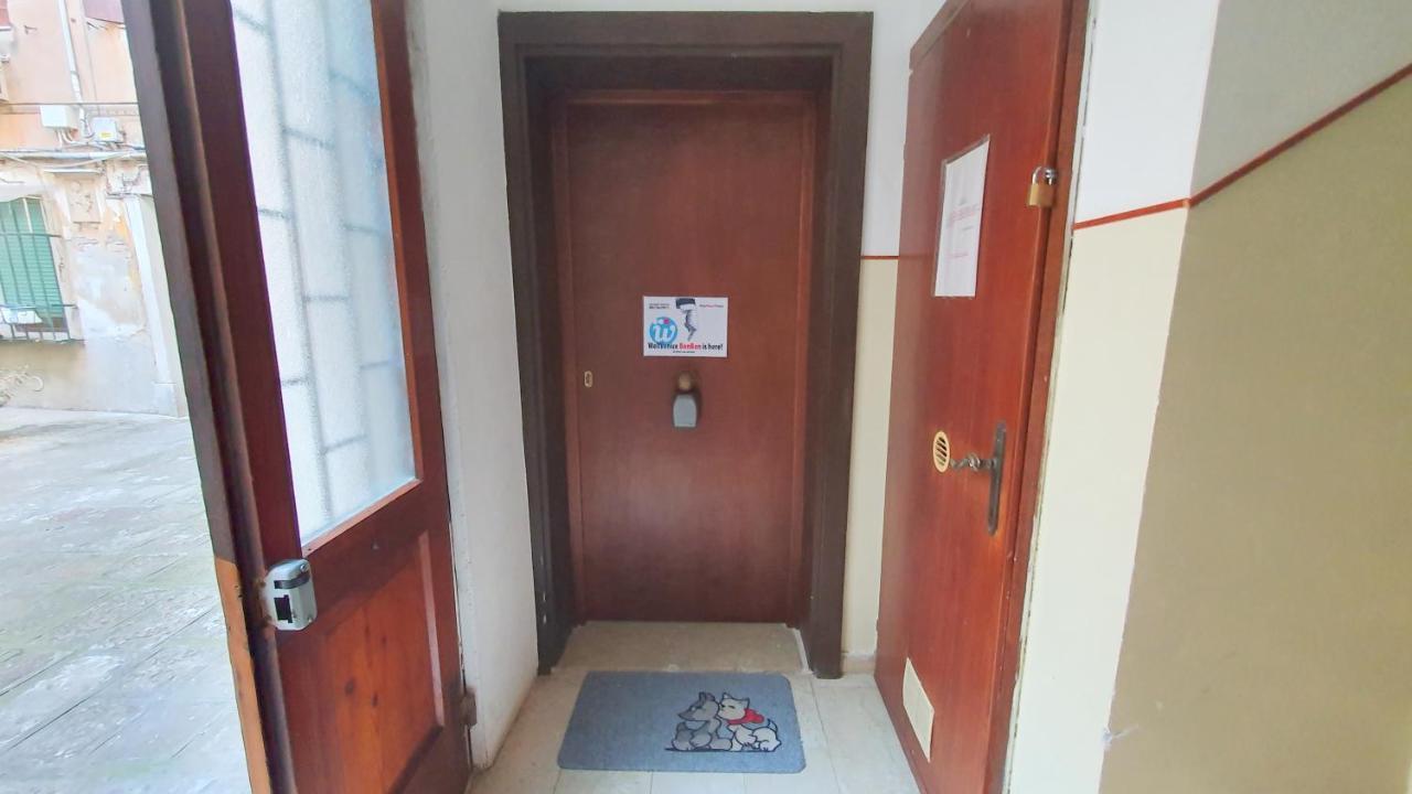 Wellvenice Bonbon Apartment *